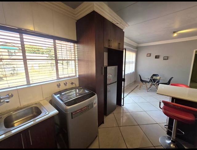 4 BEDROOM HOUSE FOR SALE IN ELDORETTE